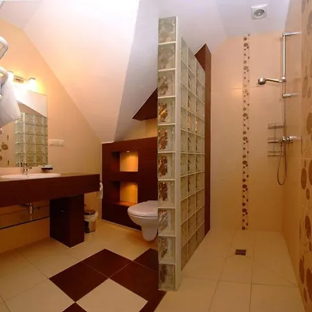 Mazury Caloroczny Dom Nad Jeziorem Do Wynajecia Z Wlasna Linia Brzegowa Vila